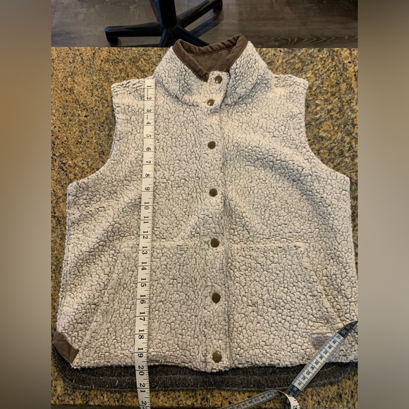 Toad & Co Telliride Sheridan Sherpa Vest Size Medium - Picture 9 of 9